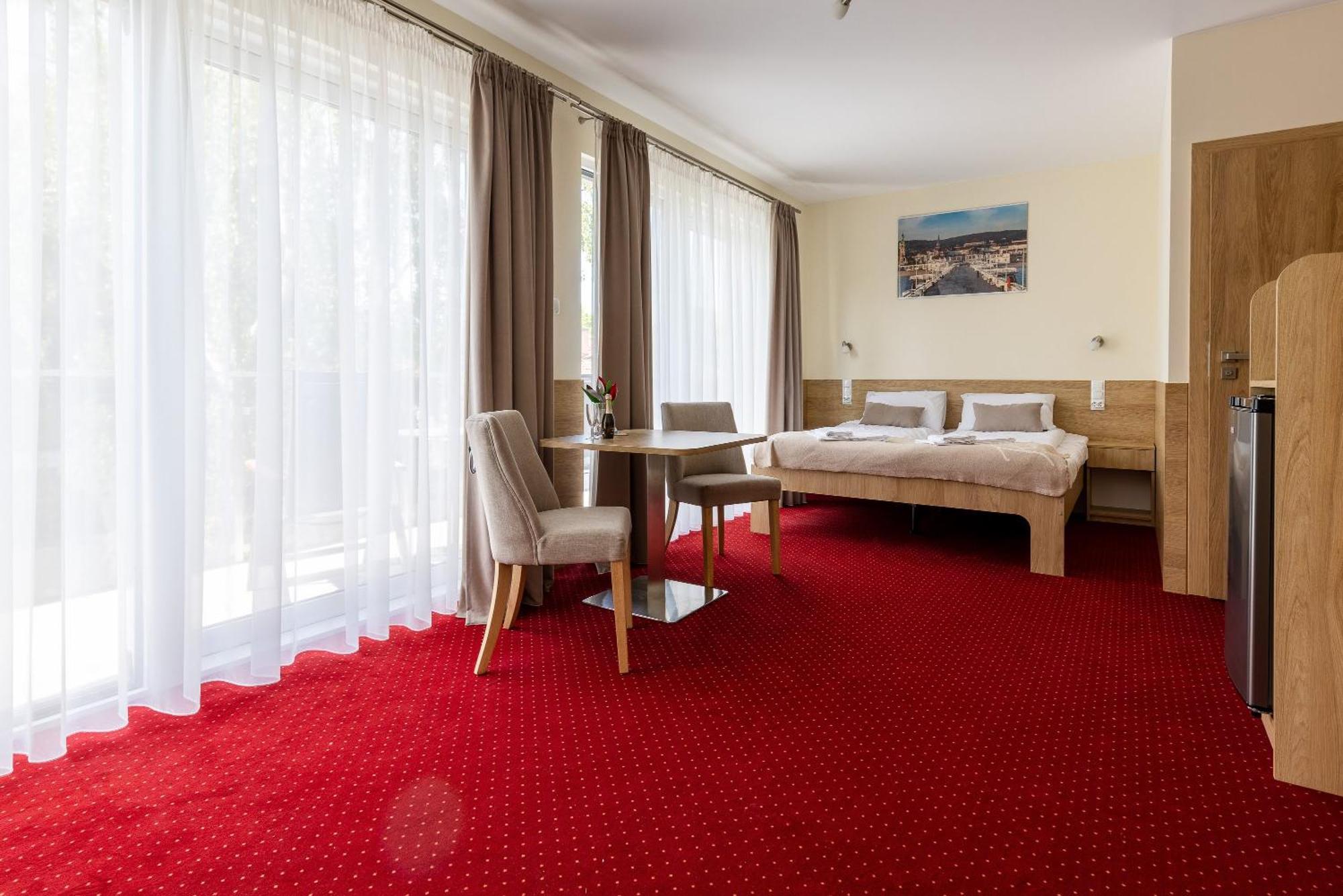 Kiwi Guest house *